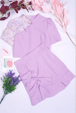 Floral Embossed Neckline Cheongsam Top & Side Ruched Skort (Pastel Purple)